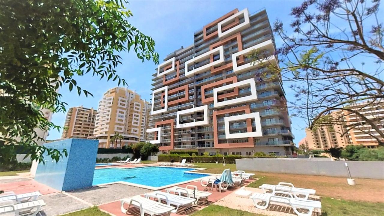 Apartamentos Turisticos Rocha Tower 3 Portimão Exteriör bild