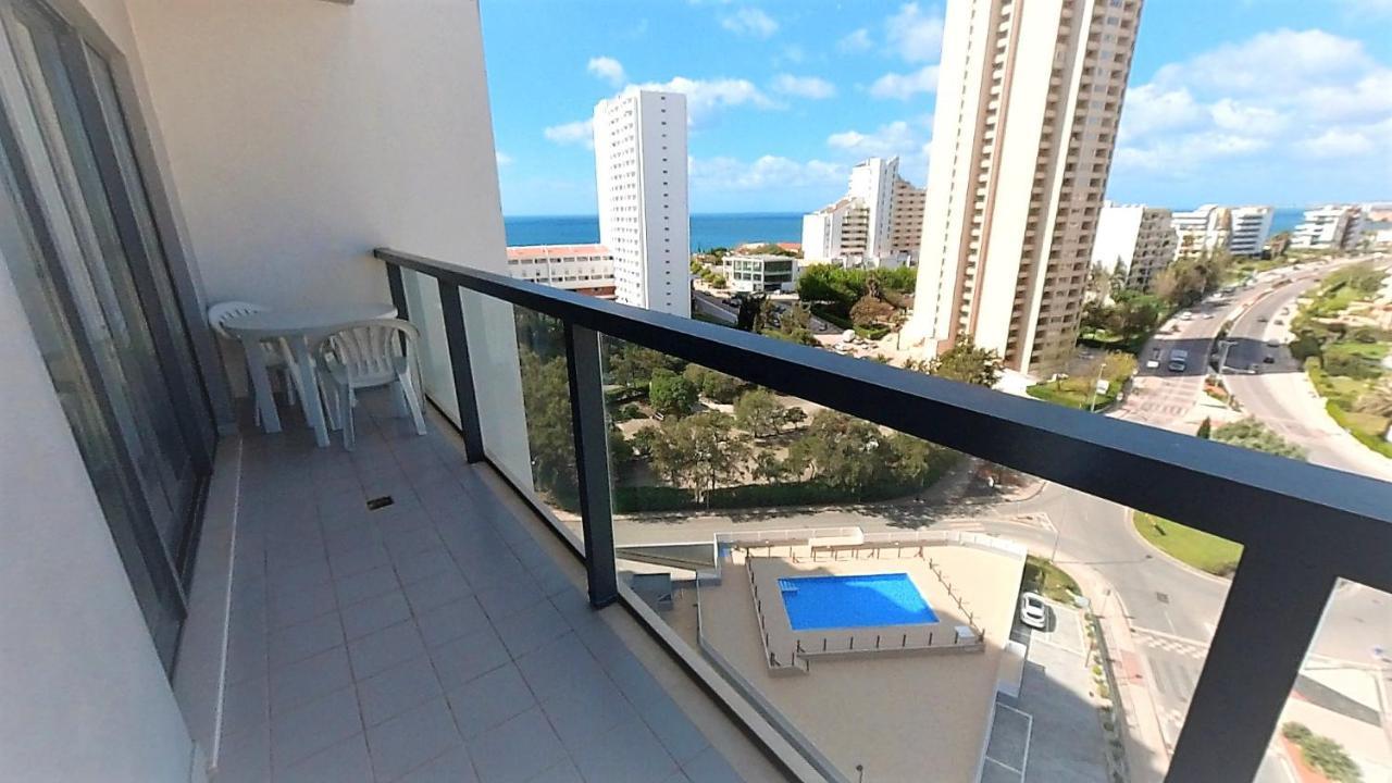 Apartamentos Turisticos Rocha Tower 3 Portimão Exteriör bild